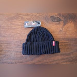 Levi’s Skull Cap *new with tags*